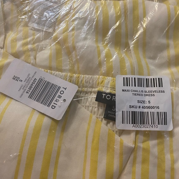 Torrid Maxi Challis Sleeveless Tiered Dress Yellow/white Stripes new - Picture 5 of 12